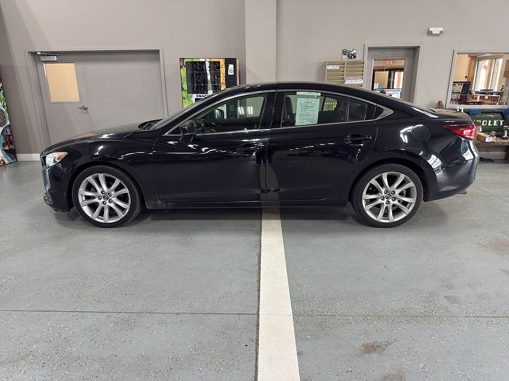 2017 MAZDA Mazda6
