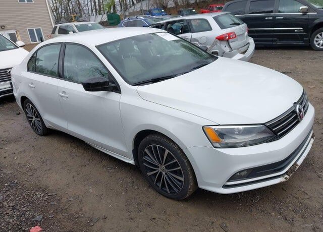 2015 VOLKSWAGEN Jetta