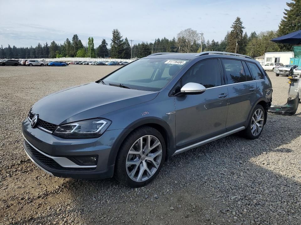 2017 VOLKSWAGEN Golf Alltrack