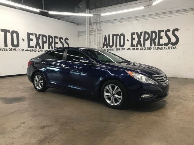 2011 HYUNDAI Sonata
