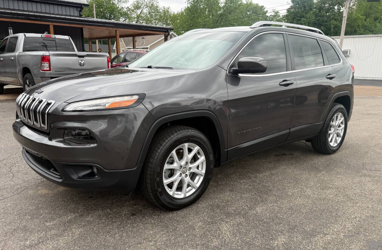 2017 JEEP Cherokee