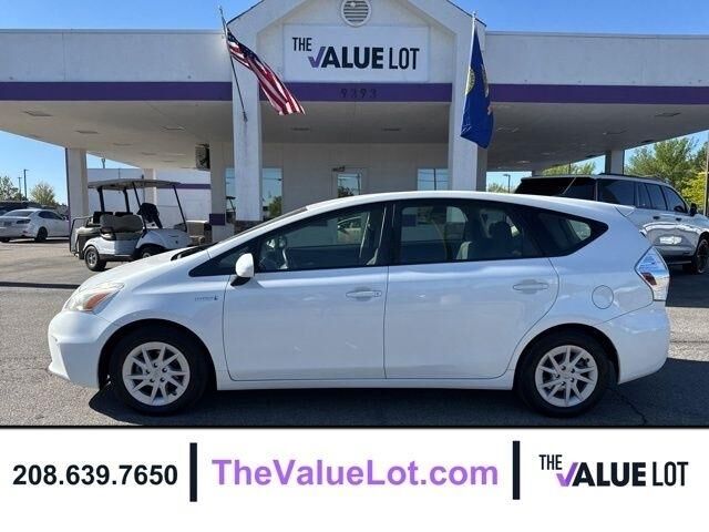 2014 TOYOTA Prius