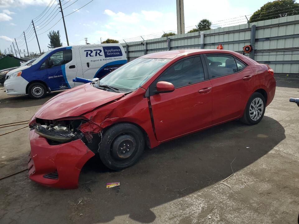 2017 TOYOTA Corolla