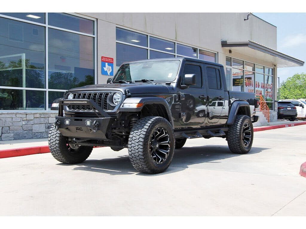 2024 JEEP Gladiator