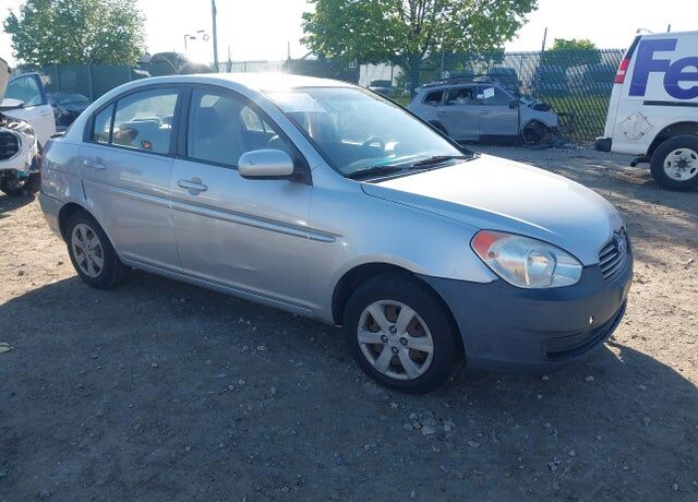 2010 HYUNDAI Accent