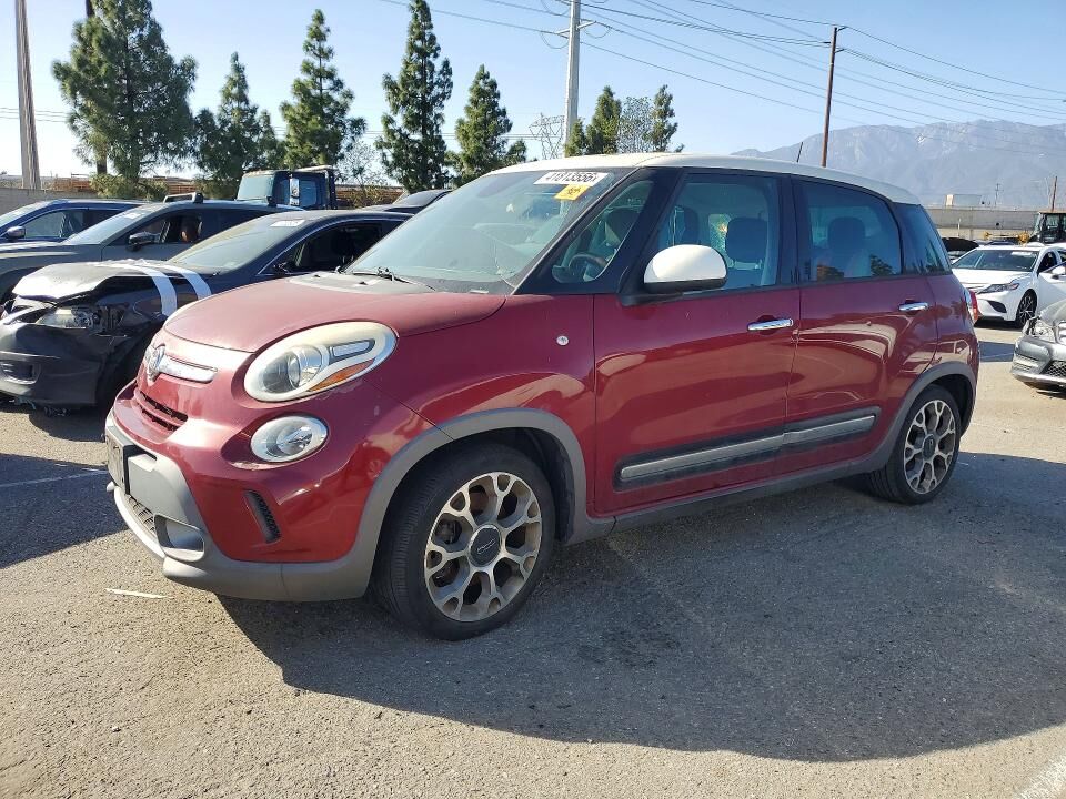 2015 FIAT 500L