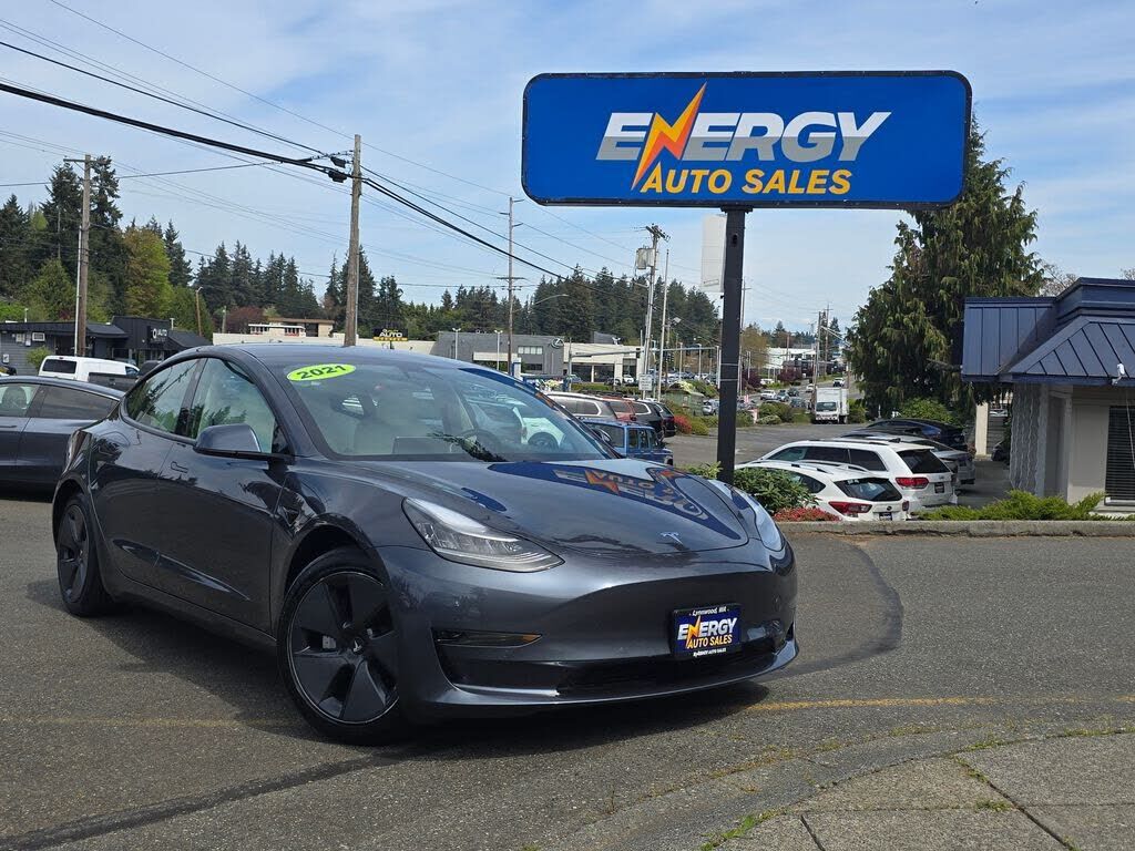 2021 TESLA Model 3