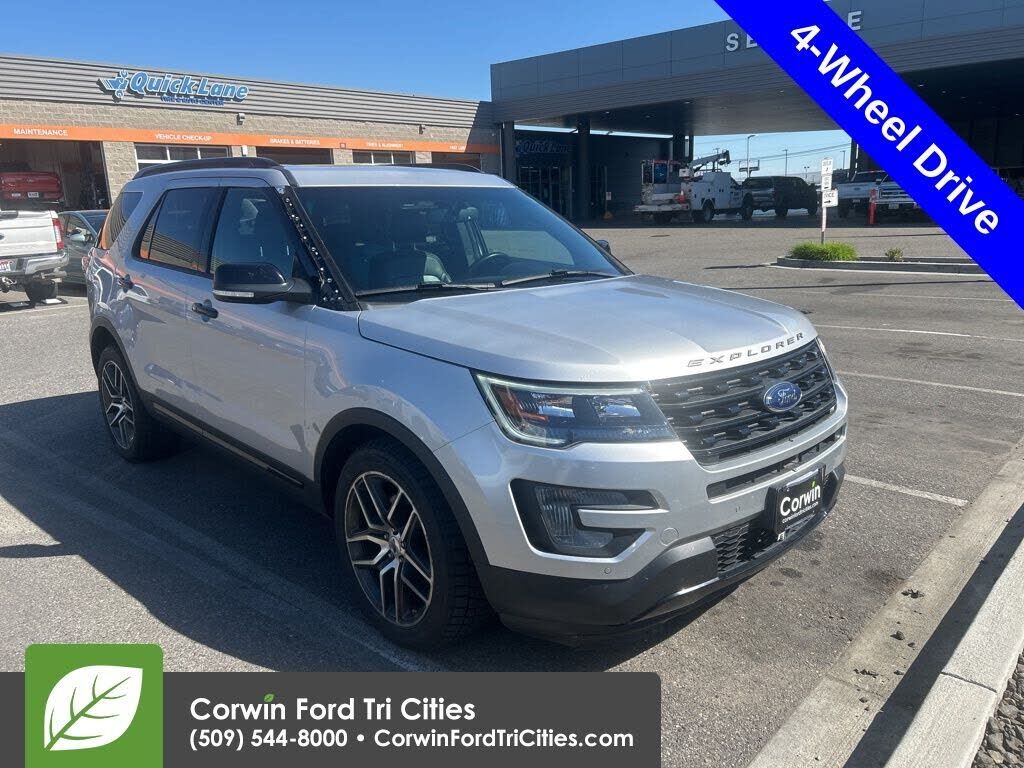 2017 FORD Explorer