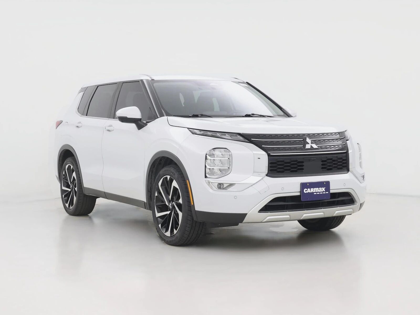 2023 MITSUBISHI Outlander