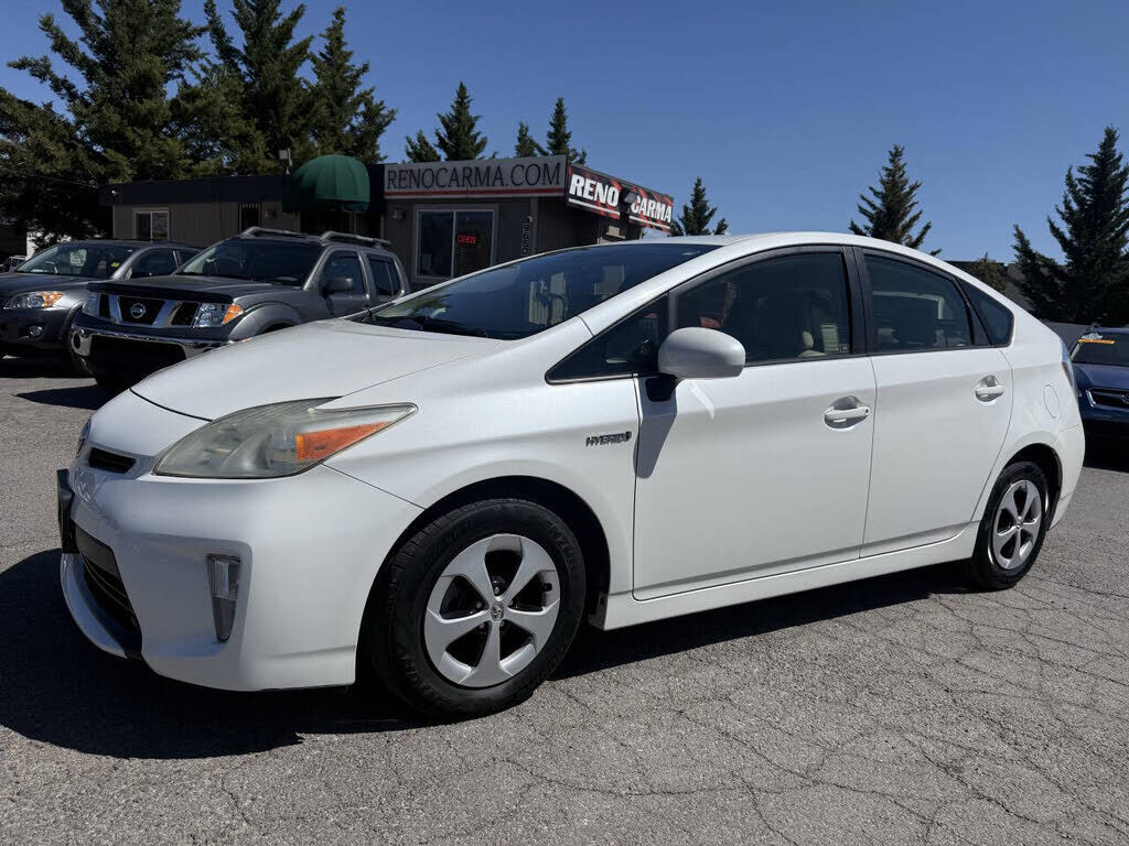2013 TOYOTA PRIUS