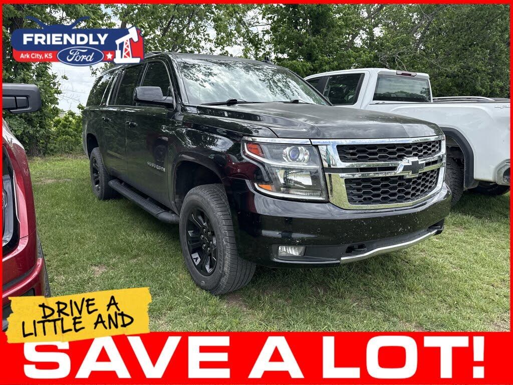 2017 CHEVROLET Suburban