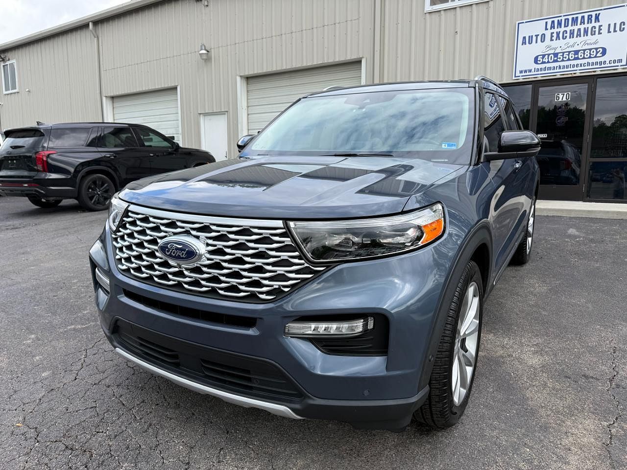 2021 FORD Explorer