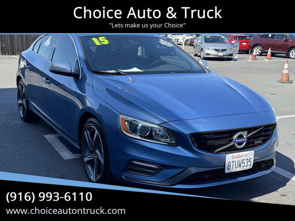 2015 VOLVO S60