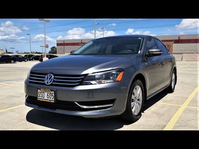 2015 VOLKSWAGEN Passat