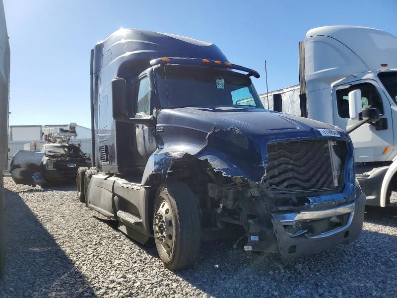2018 INTERNATIONAL LT625