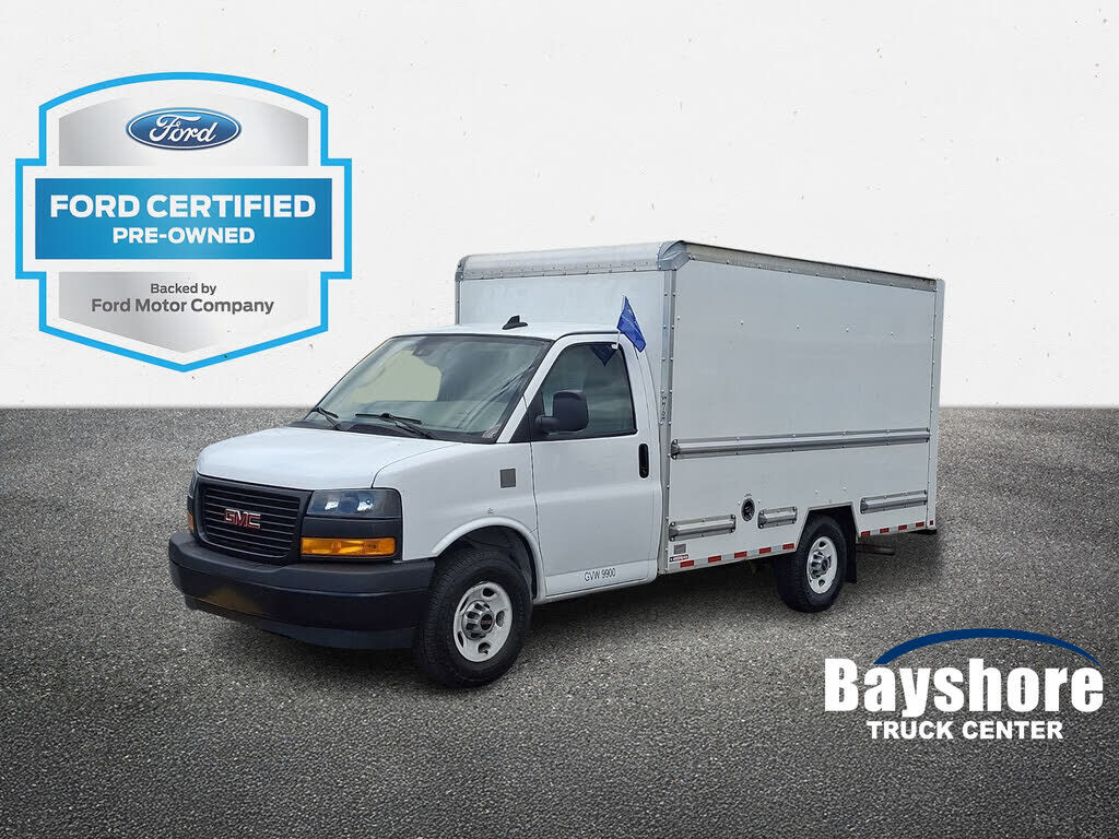 2021 GMC Savana