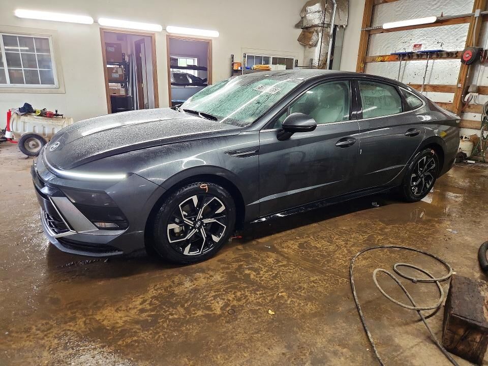 2024 HYUNDAI Sonata