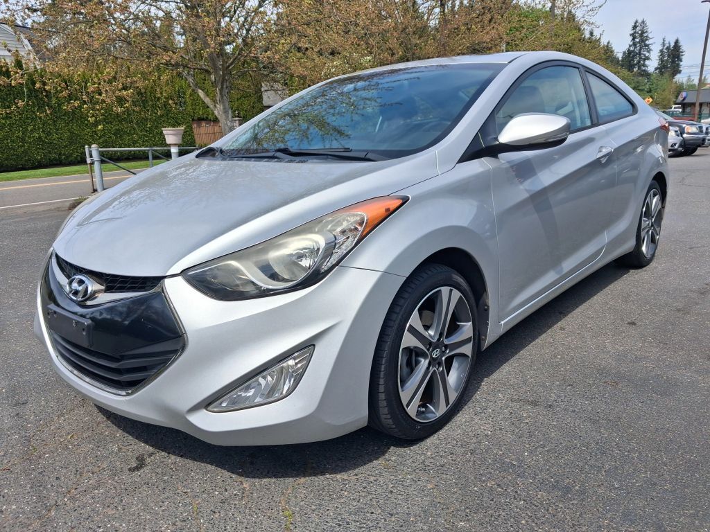2013 HYUNDAI Elantra
