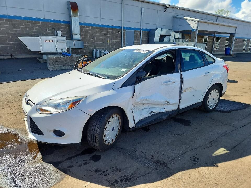 2013 FORD Focus