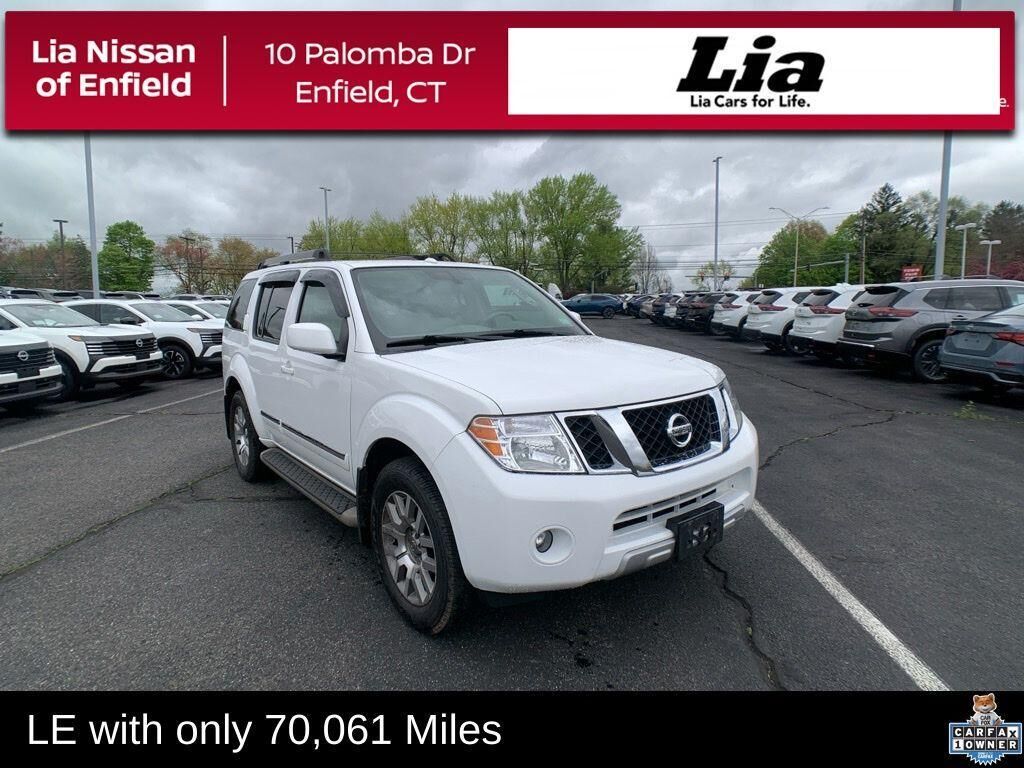 2010 NISSAN Pathfinder