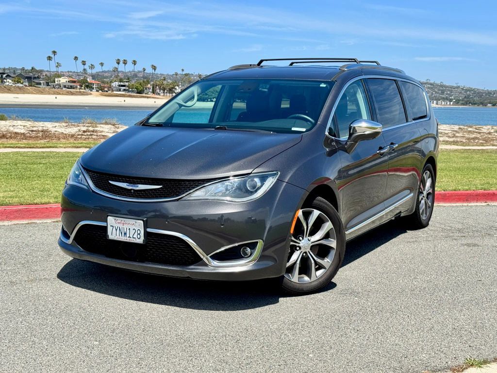 2017 CHRYSLER Pacifica