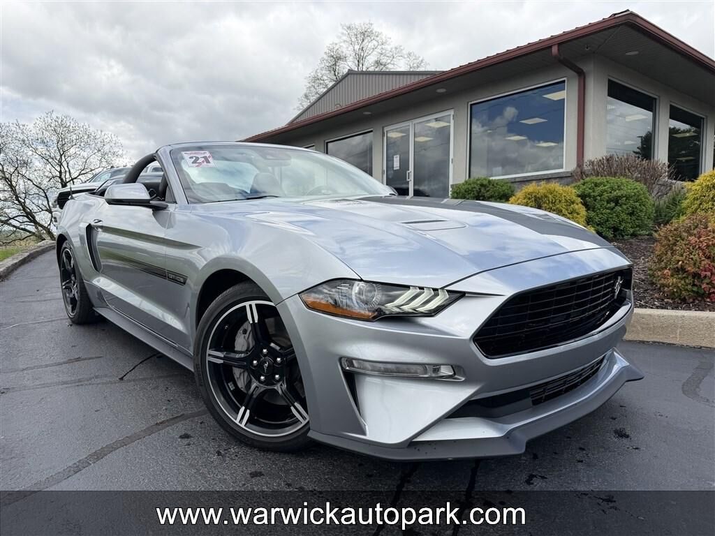 2021 FORD Mustang