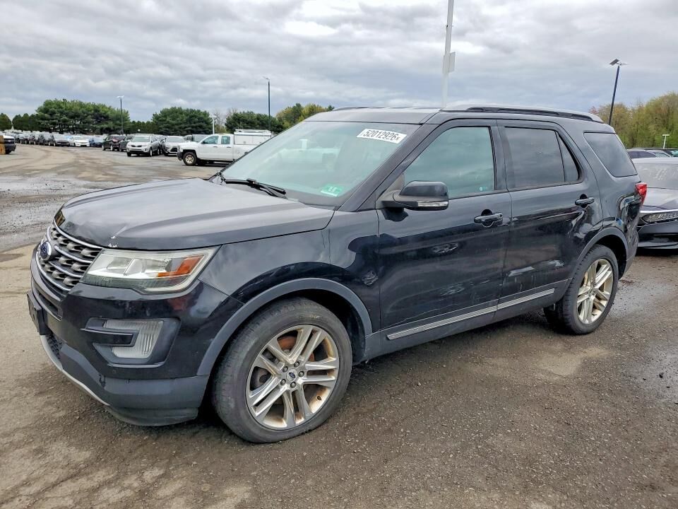 2017 FORD Explorer