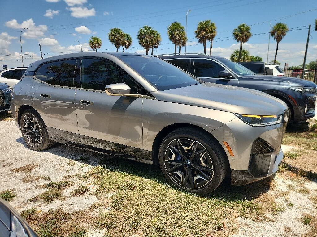 2024 BMW ix