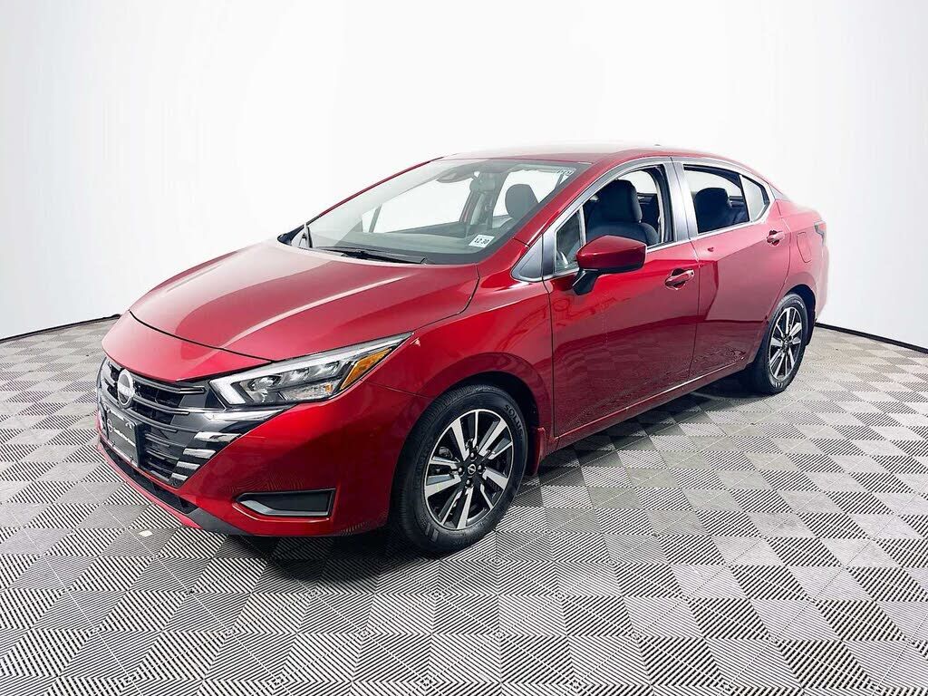 2025 NISSAN Versa