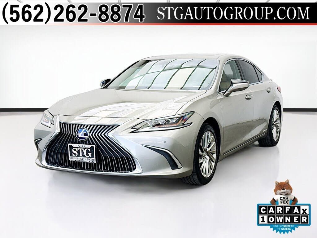 2021 LEXUS ES
