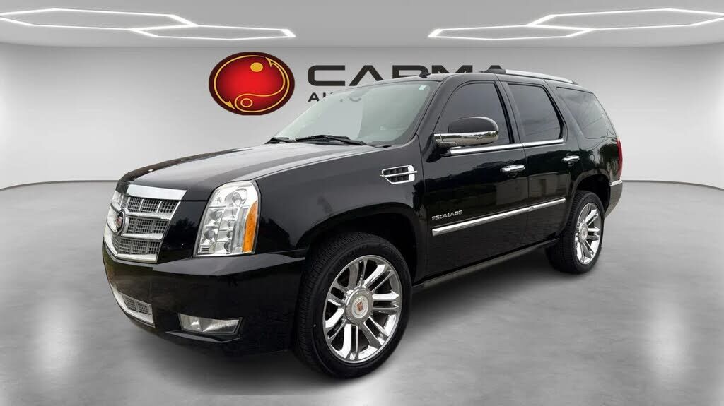2013 CADILLAC Escalade