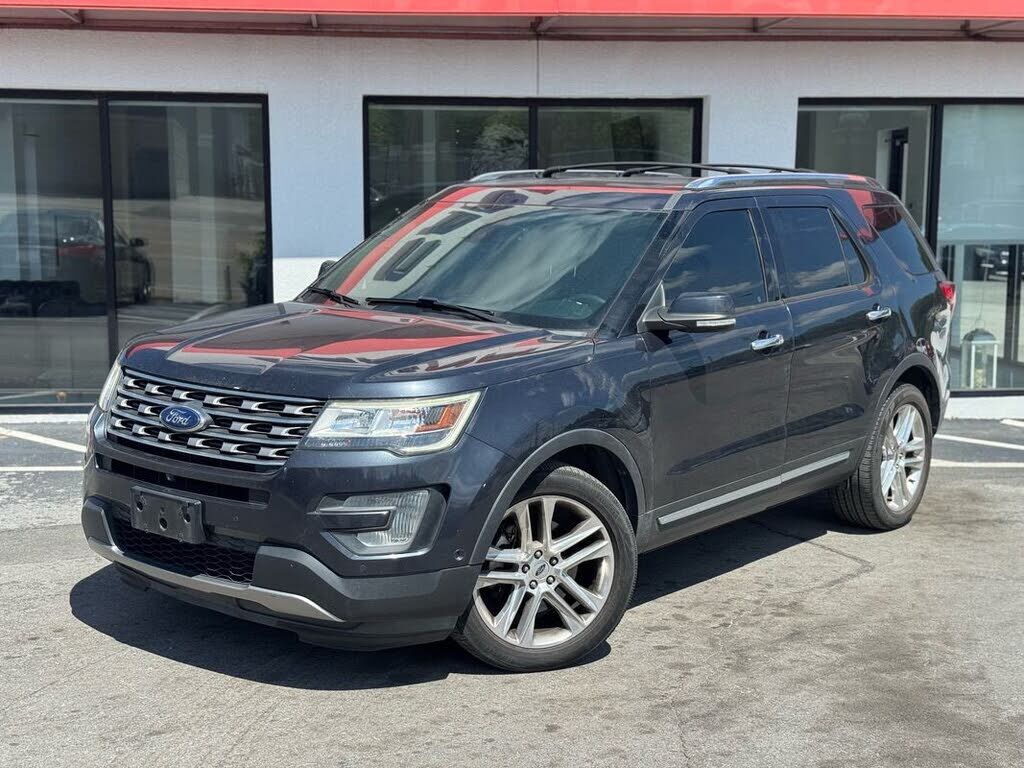 2017 FORD Explorer