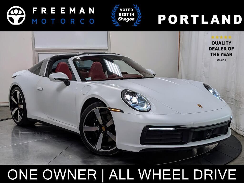 2023 PORSCHE 911