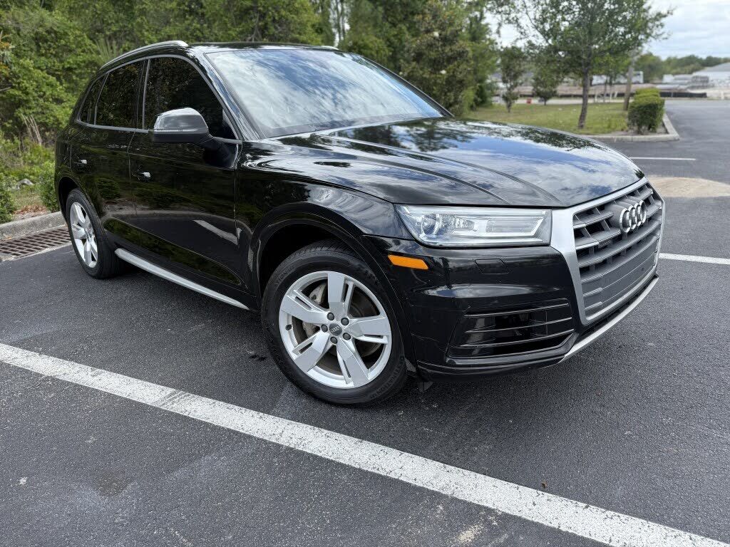 2018 AUDI Q5