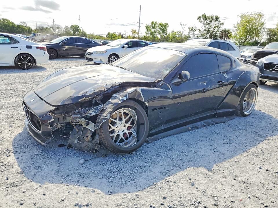 2016 MASERATI Granturismo
