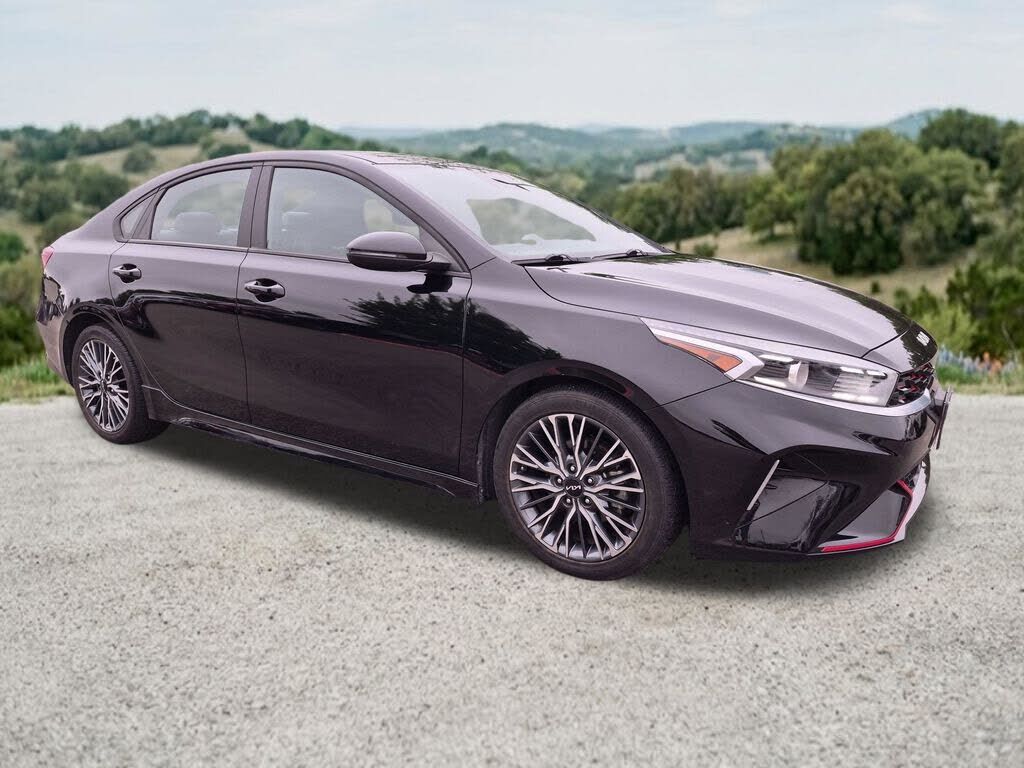 2023 KIA Forte