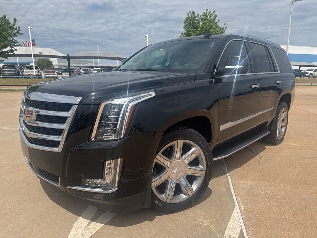 2019 CADILLAC Escalade