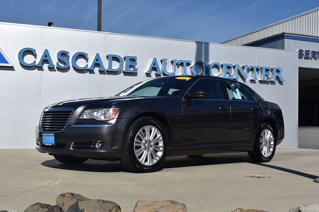 2014 CHRYSLER 300
