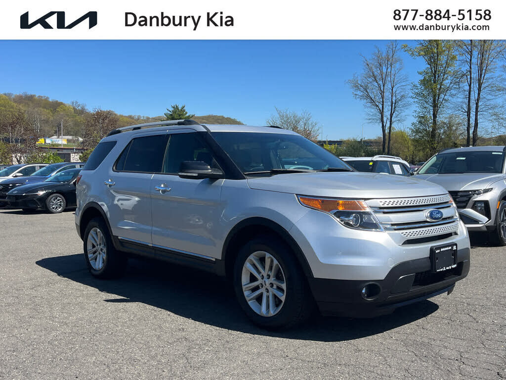 2014 FORD Explorer