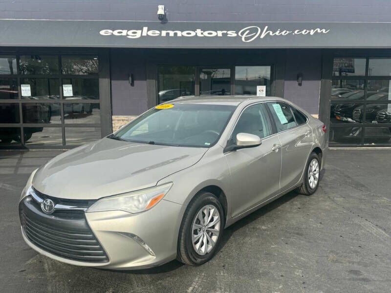 2016 TOYOTA Camry