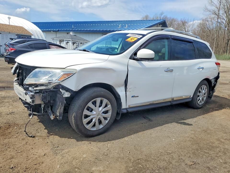 2014 NISSAN Pathfinder