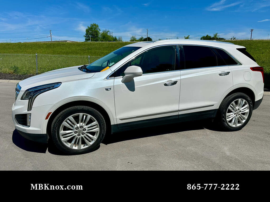 2017 CADILLAC XT5