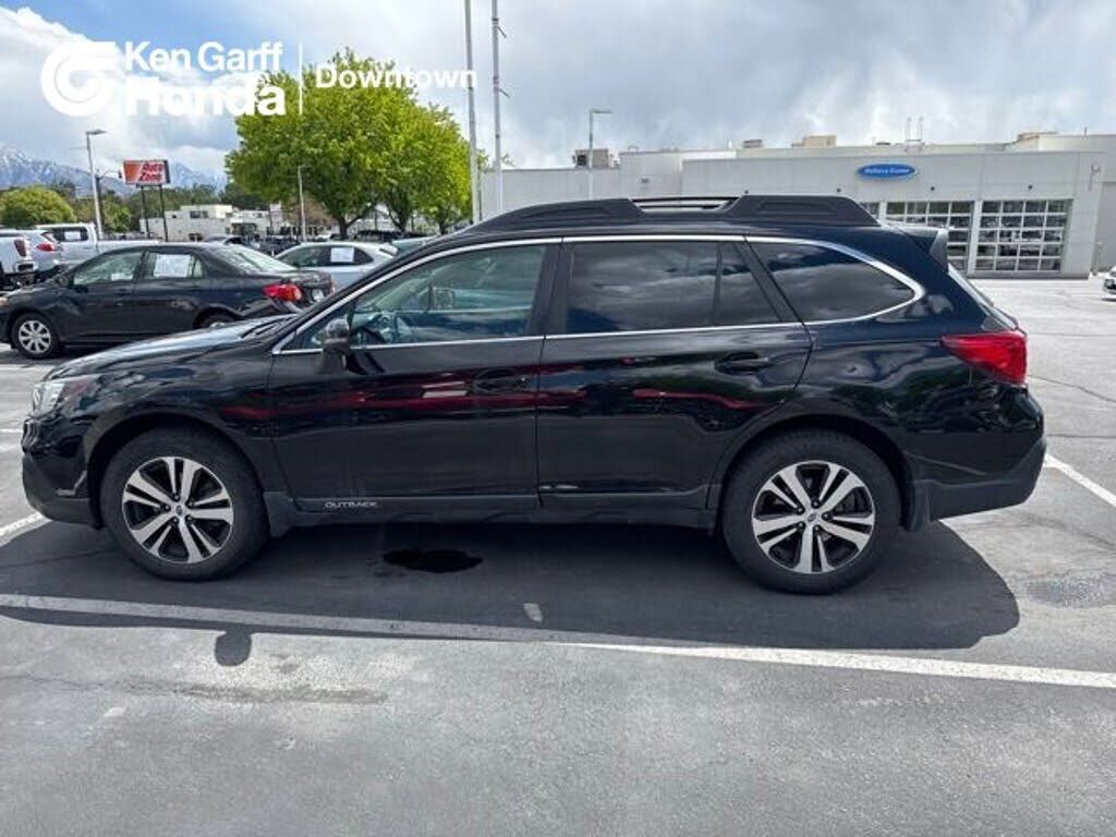 2019 SUBARU Outback