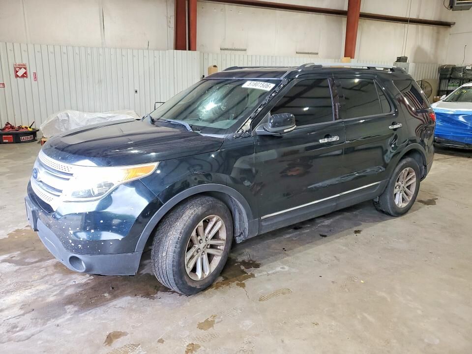 2015 FORD Explorer