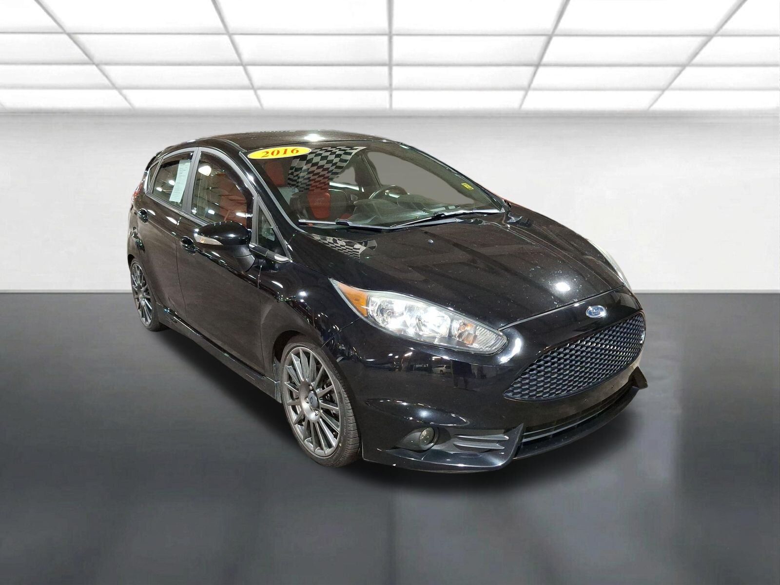 2016 FORD Fiesta