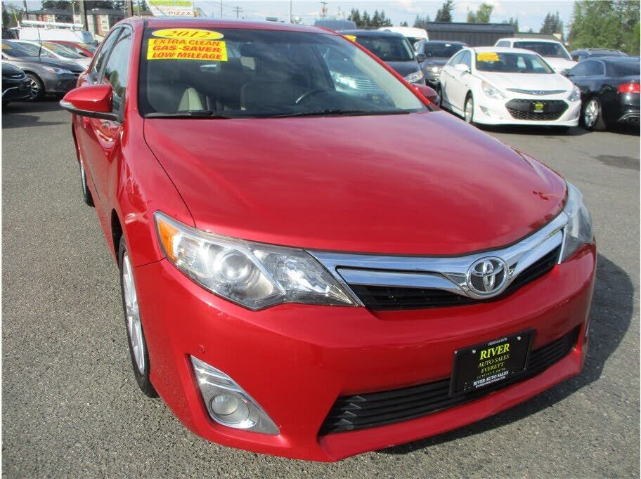 2012 TOYOTA Camry