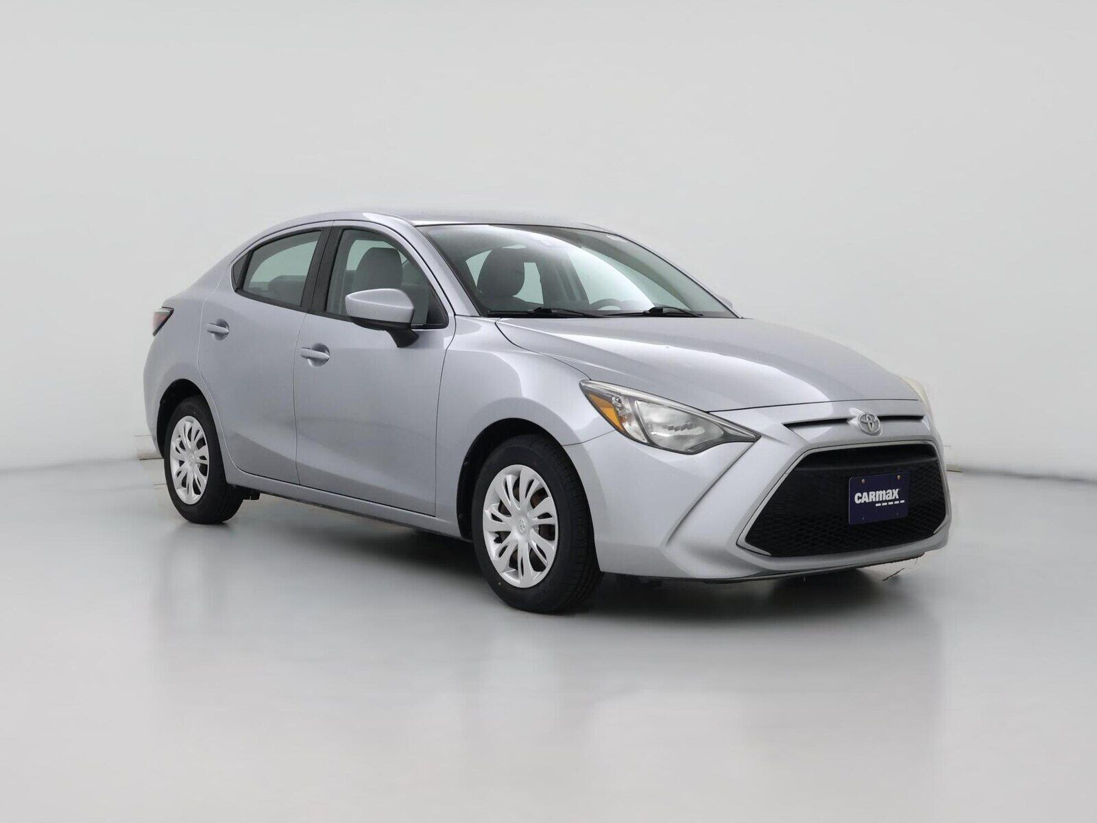 2019 TOYOTA Yaris