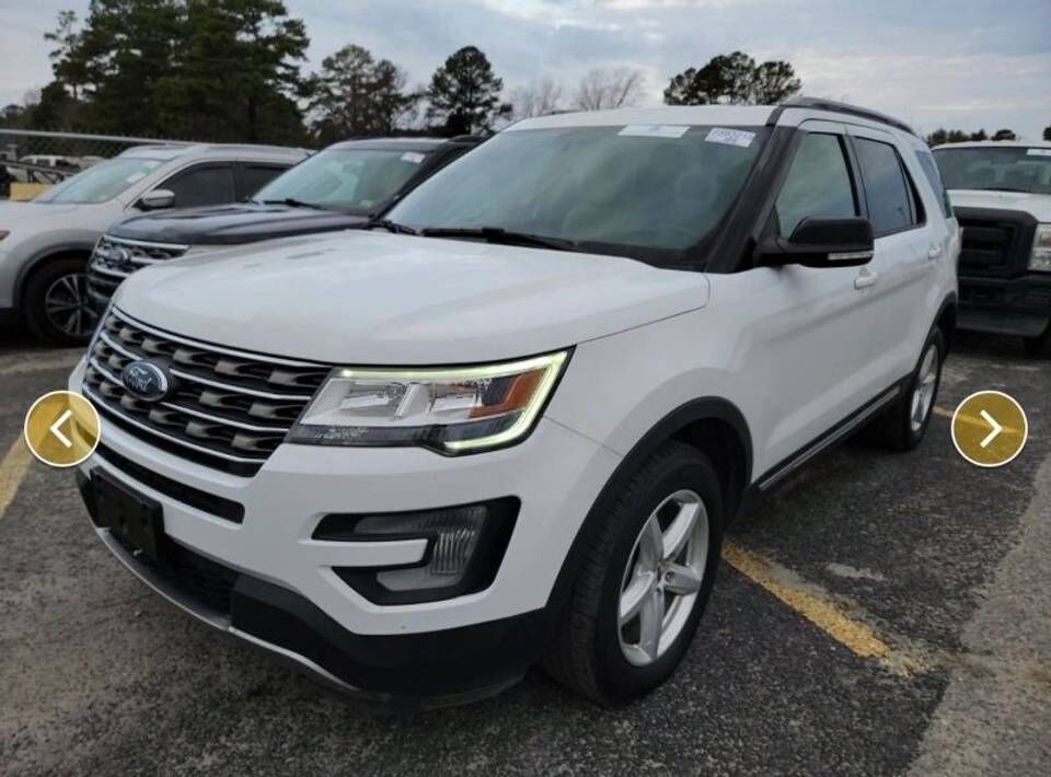2017 FORD Explorer