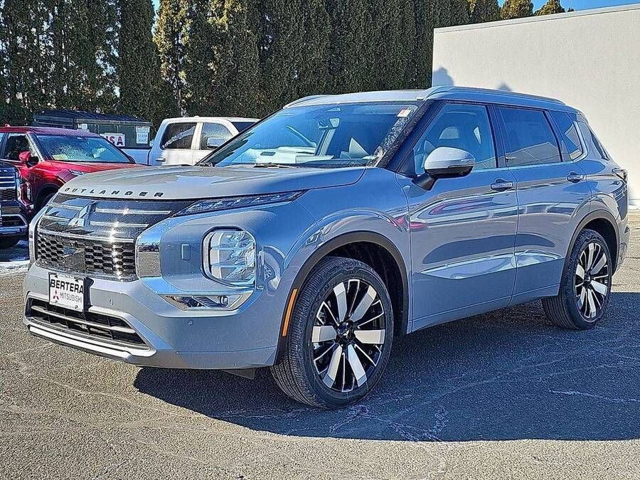 2026 MITSUBISHI Outlander