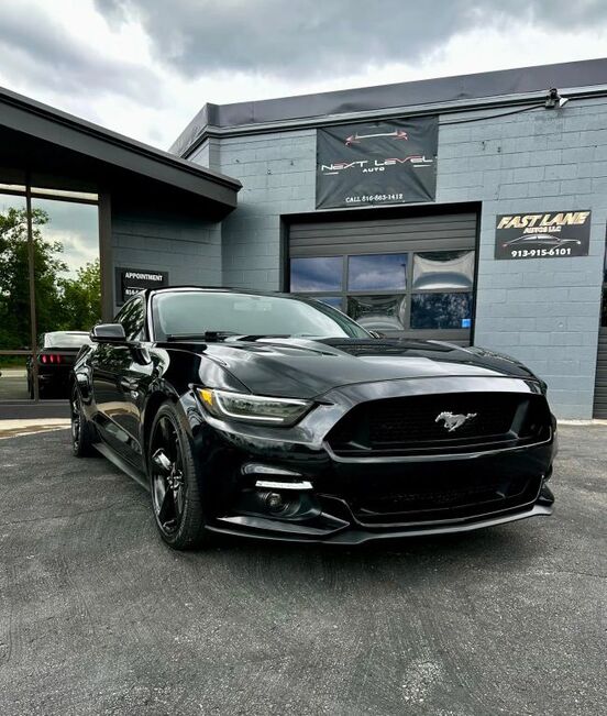 2016 FORD Mustang